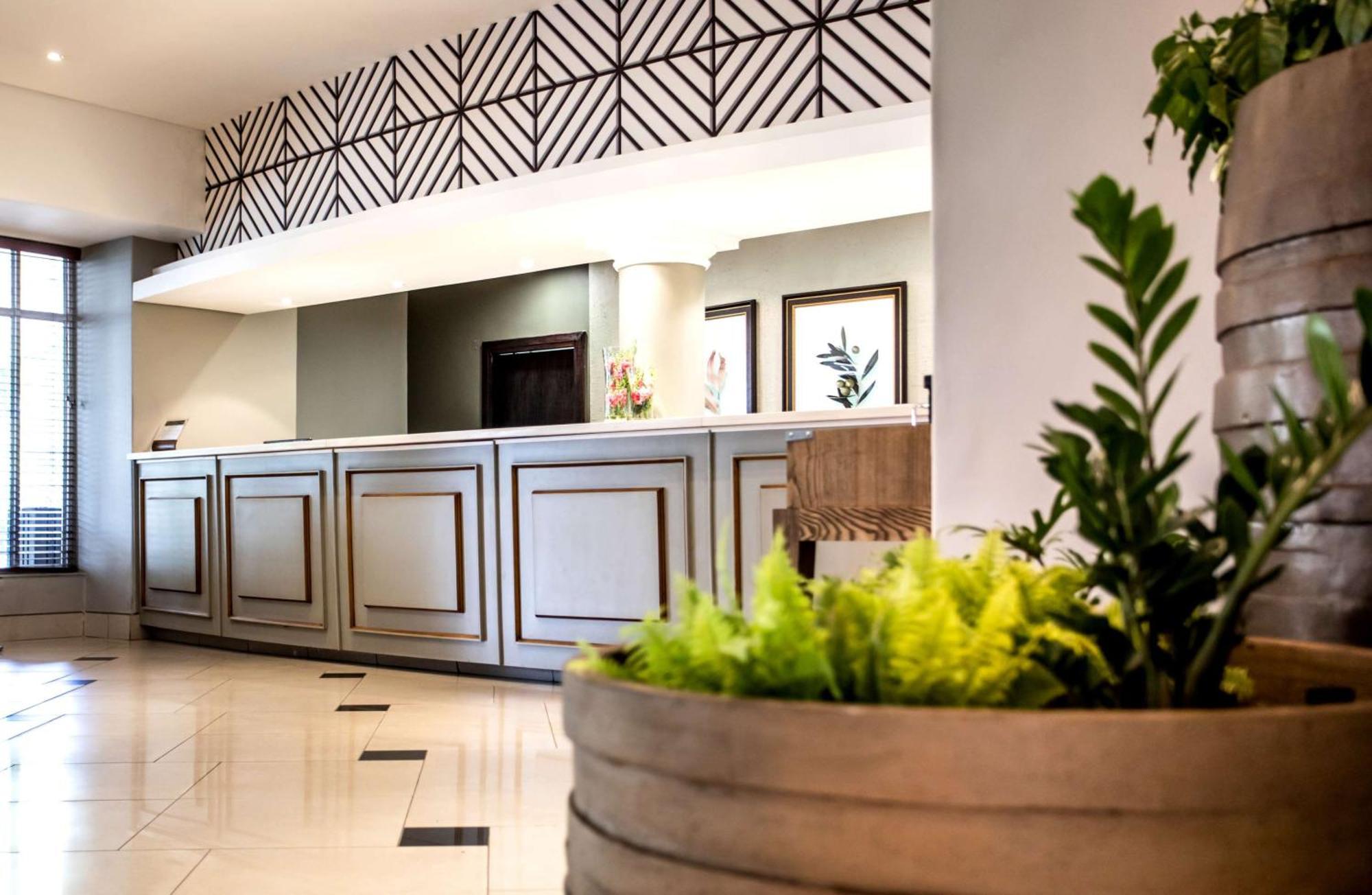 Southern Sun Ridgeway Lusaka Exterior photo