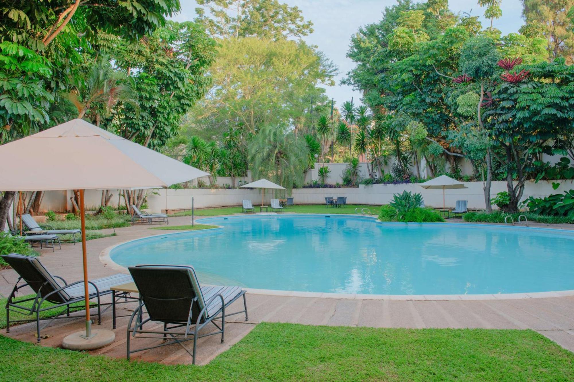 Southern Sun Ridgeway Lusaka Exterior photo